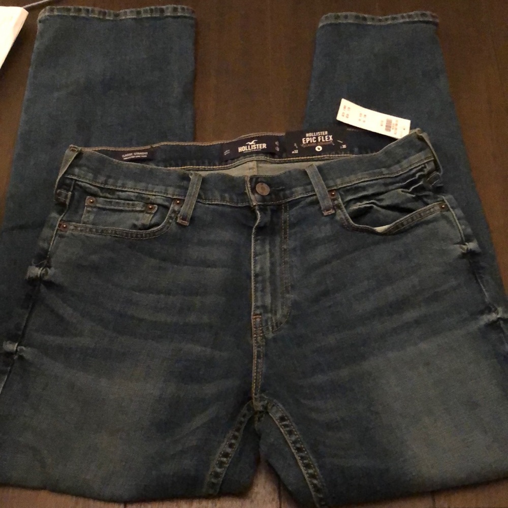 *Brand New With Tags* Hollister Classic Jean